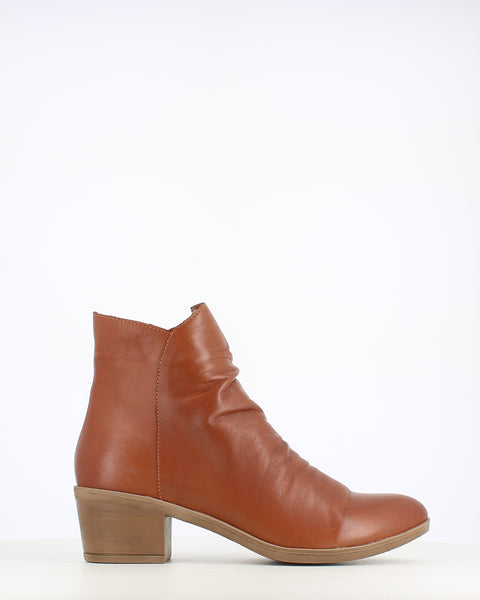 Cinders Edit Classic Pleat Ankle Boot Whiskey