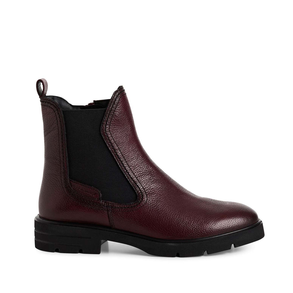 Tamaris Chelsea Leather Ankle Boot Medoc