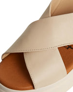 Tamaris Chunky Leather Wedge Ivory