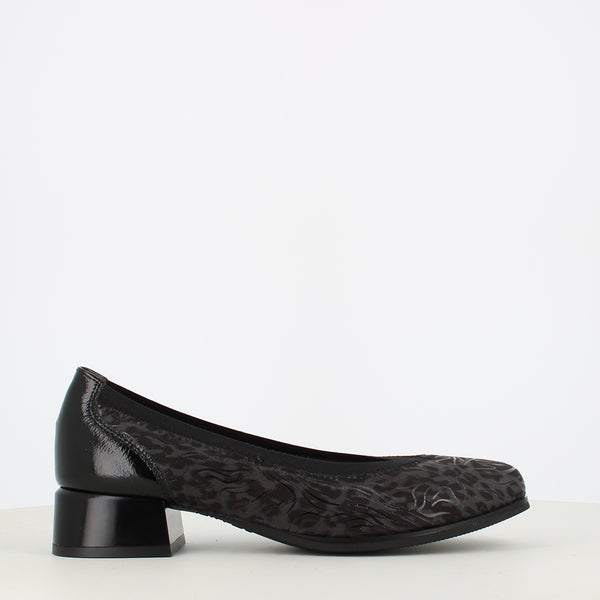 Pitillos Classic Stretch Court Black