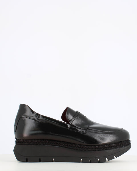 Jose Saenz Wedge Moccasin Patent Black