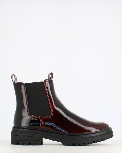 Claudia Ghizzani Patent Chelsea Boot Bordeaux