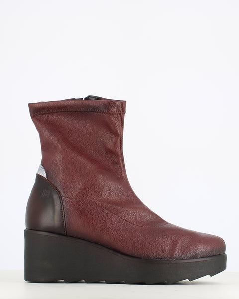 Jose Saenz High Wedge Stretch Ankle Boot Red