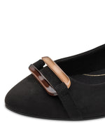 Jana Classic Low Court Buckle Black