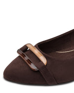 Jana Classic Low Court Buckle Mocca