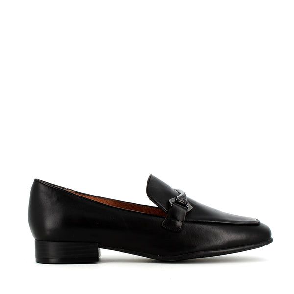 Caprice Classic Loafer Black Leather