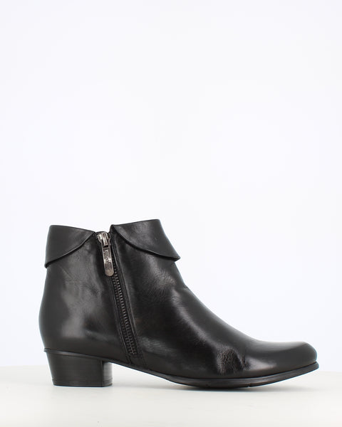 Regarde Le Ciel Stefany Cuff Ankle Boot Black