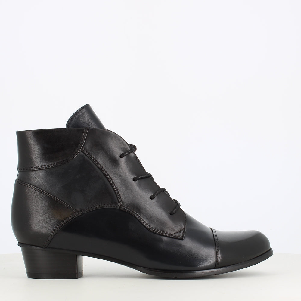 Regarde Le Ciel Stefany Laced Patchwork Boot Black/ Navy/Stone