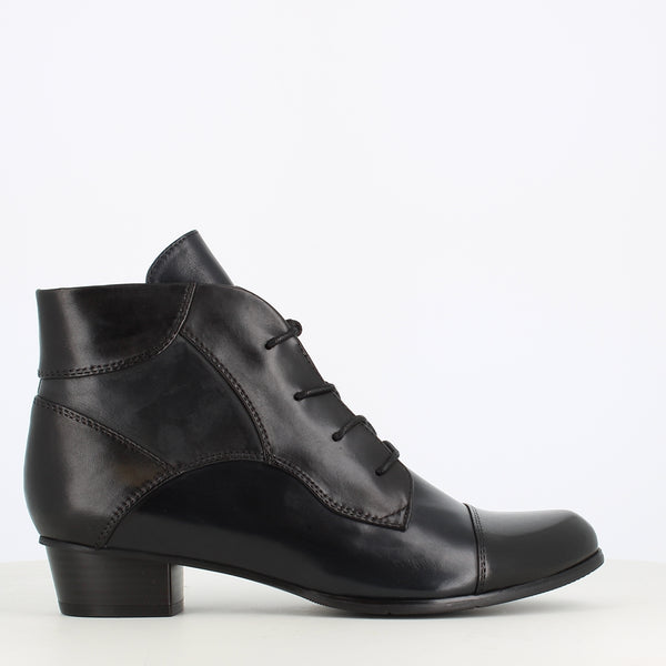Regarde Le Ciel Stefany Laced Patchwork Boot Black/ Navy/Stone