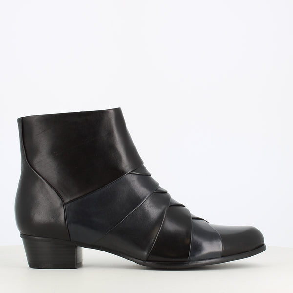 Regarde Le Ciel Stefany Ankle Boot Black/ Navy /Stone