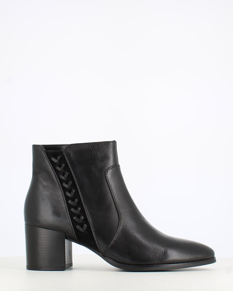 Regarde Le Ciel Taylor Arrow Leather Ankle Boot Black